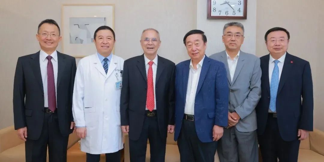 1704184165973637.jpg 444.jpg